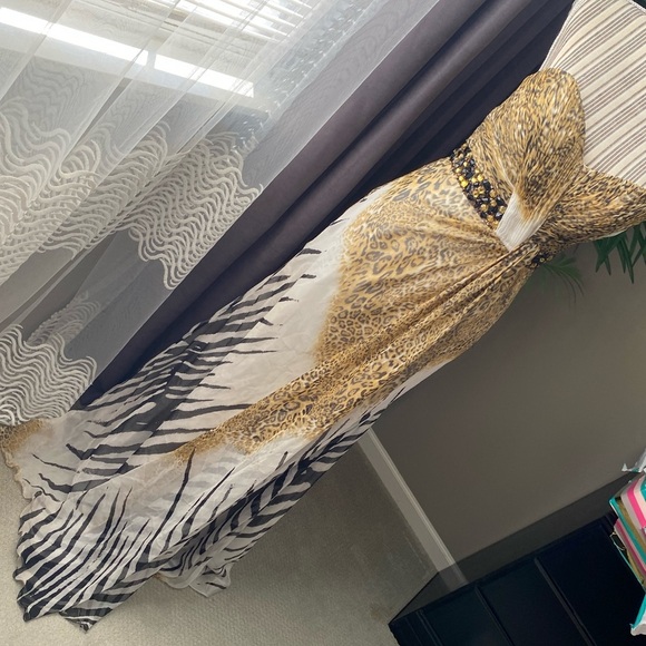 Gorgeous special occasion dress - Picture 4 of 7